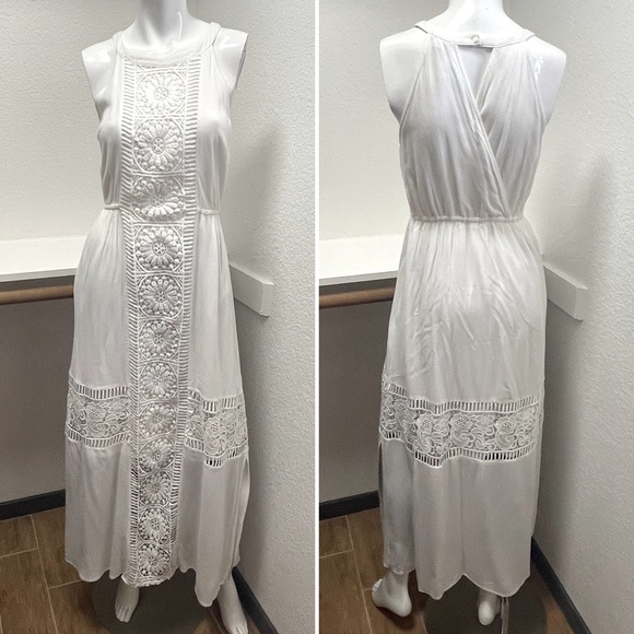 Skies are Blue White Lace Detail Halter Maxi Dress Sz S/P - Picture 1 of 6
